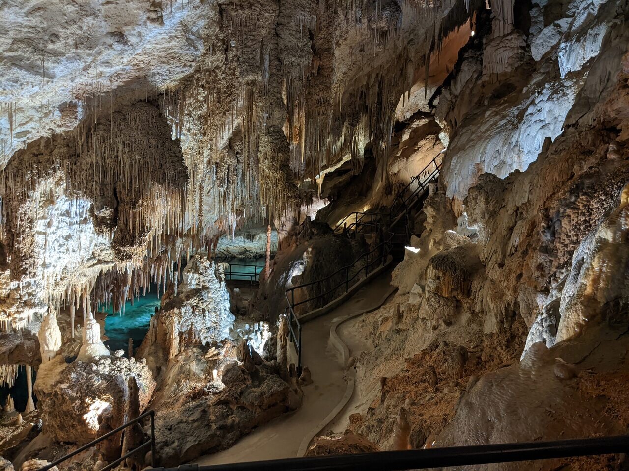 Crystal Cave,Hamilton, Bermuda
