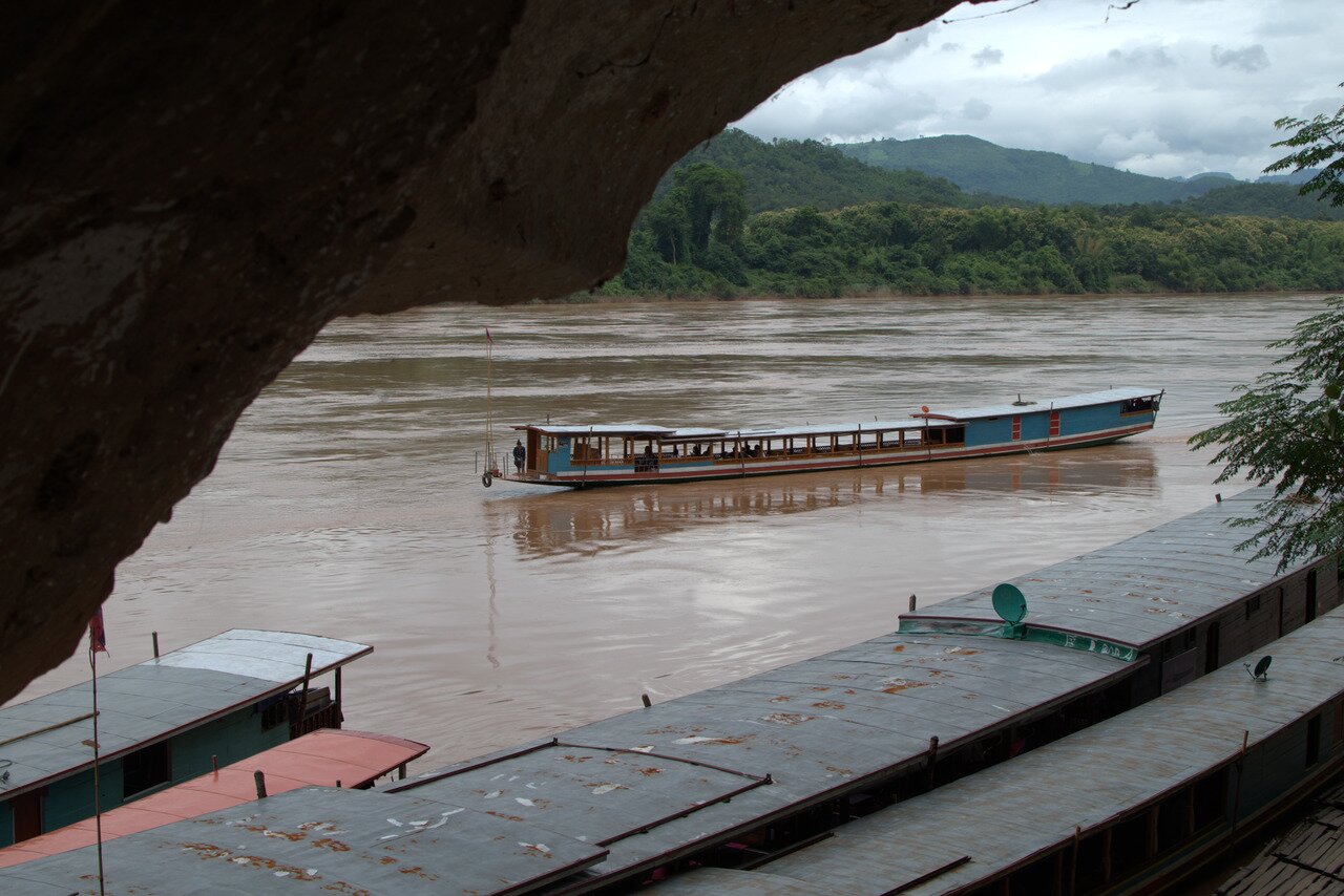 long riverboat, Pak Ou, Laos