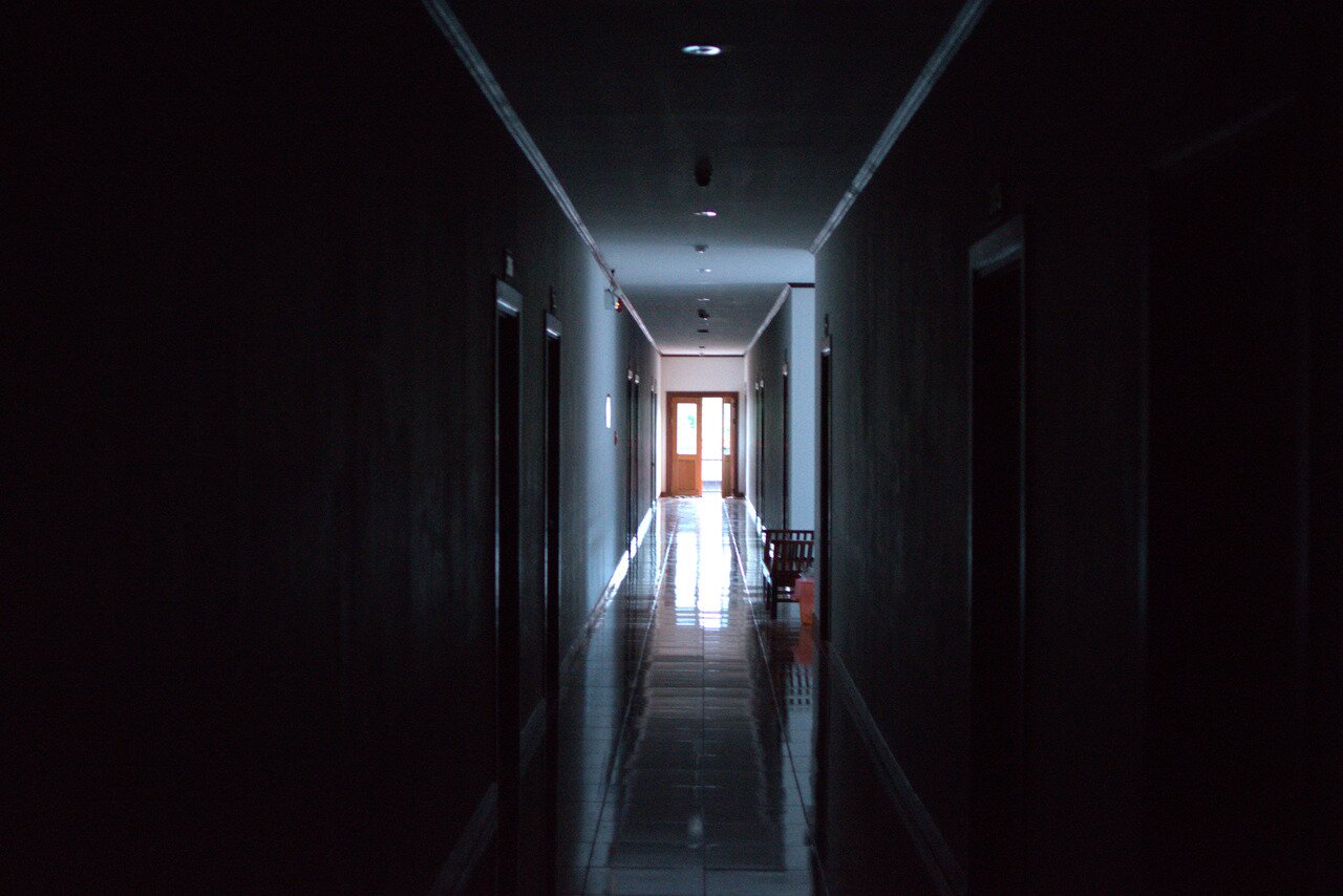 hotel corridor, Vang Vieng, Laos