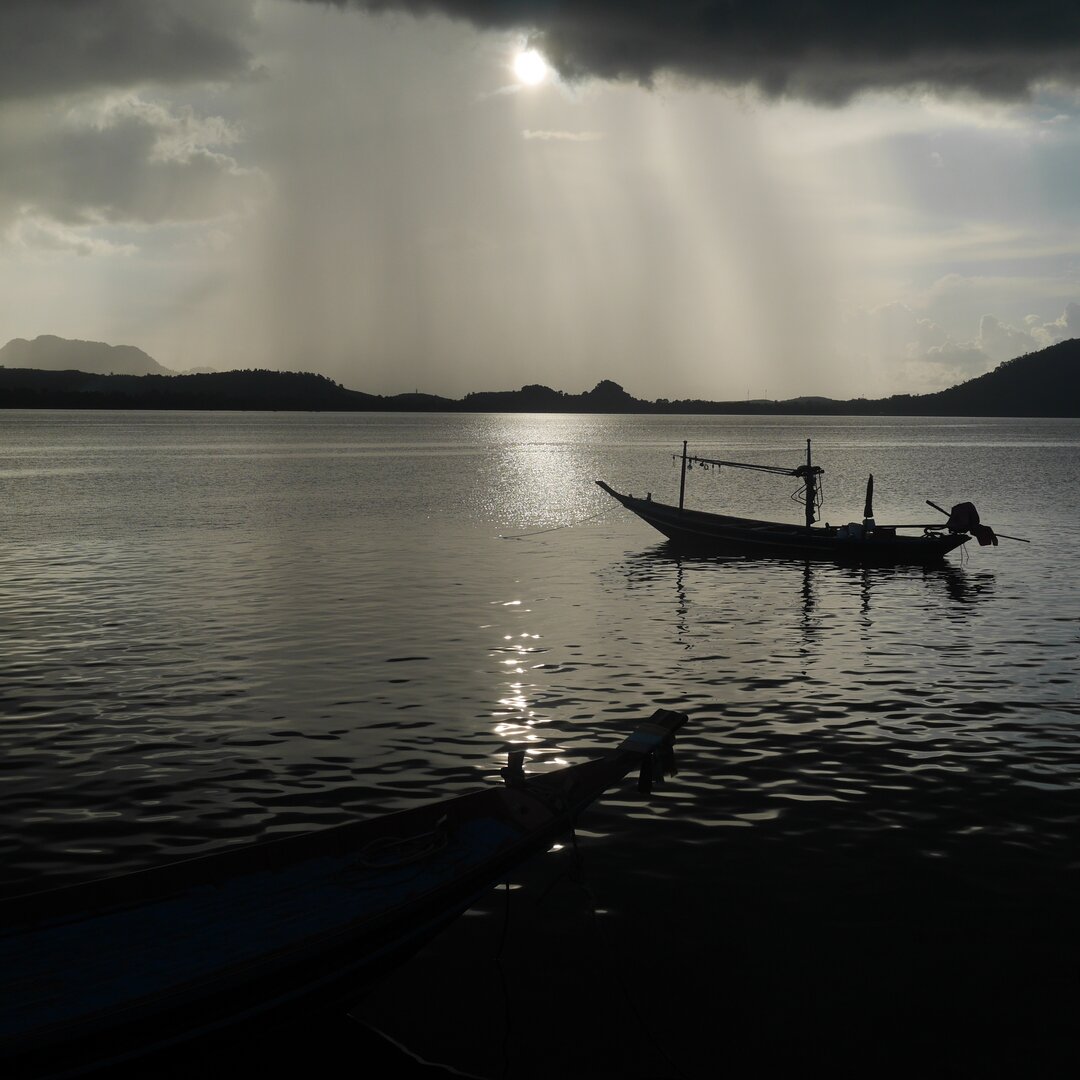 boats, glare, sunset, Ko Phithak, Thailand