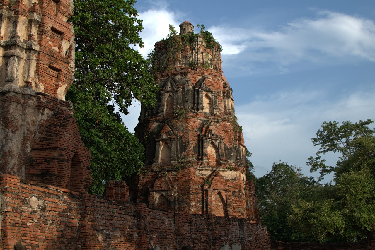 brick prang, Wat Mahathat, Ayutthaya, Thailand