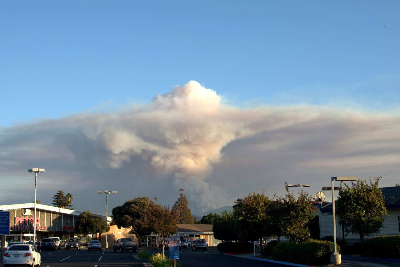 Loma Fire seen from San José, California