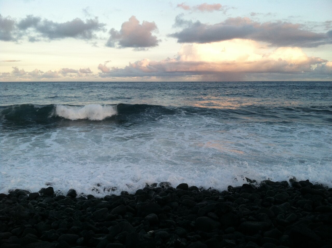 waves and setting sun, Hawai‘i, Hawai‘i