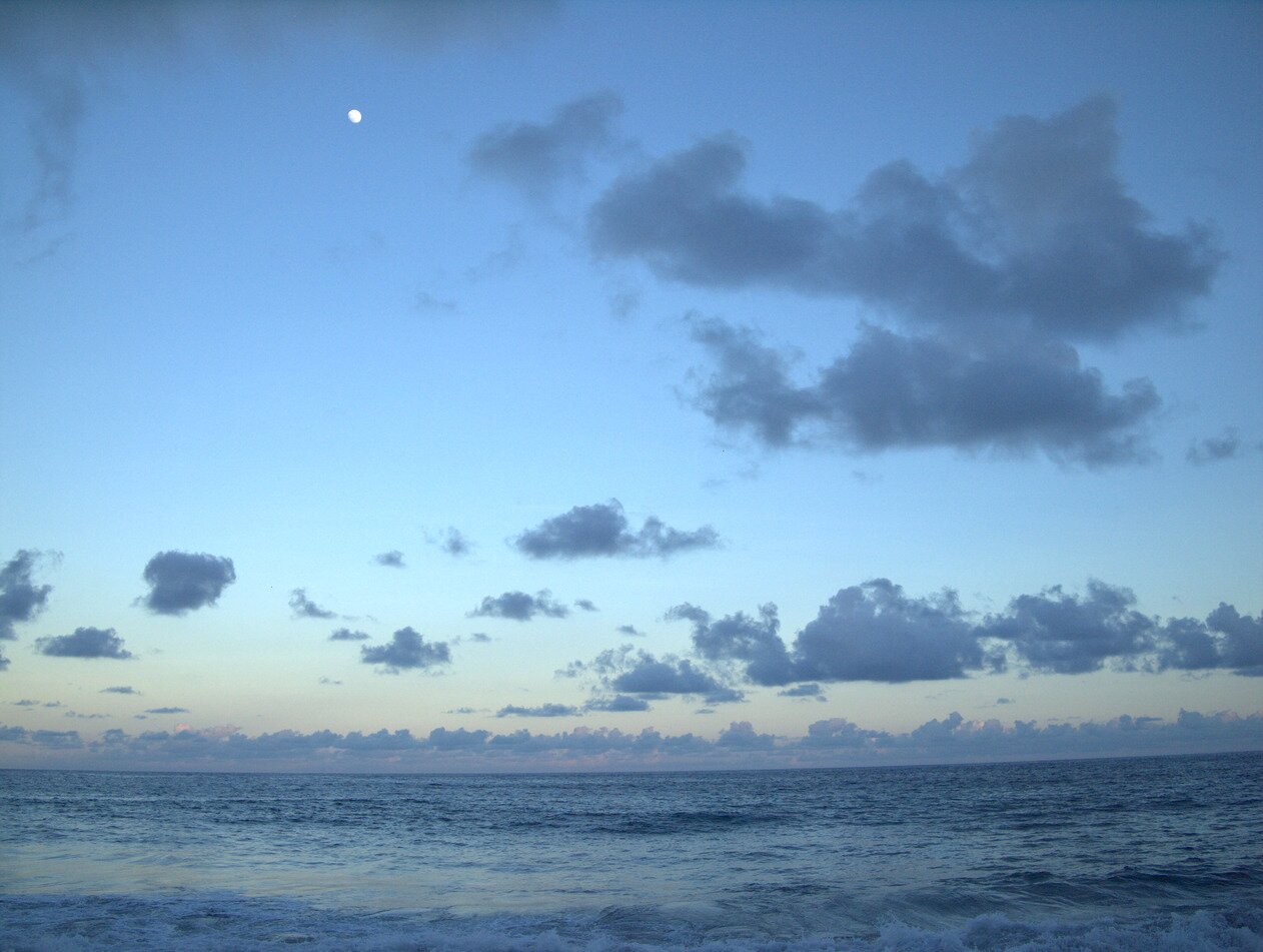 moon over evening waters, Hawai‘i, Hawai‘i