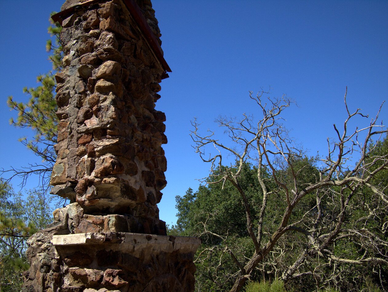 stone chimney, San José, California