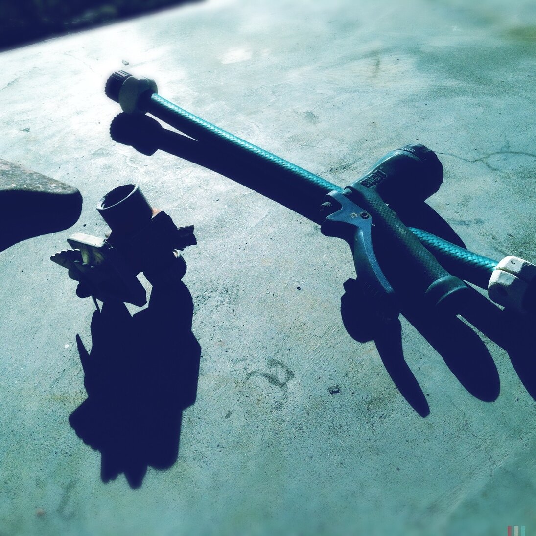 water sprinklers, San José, California - Hipstamatic