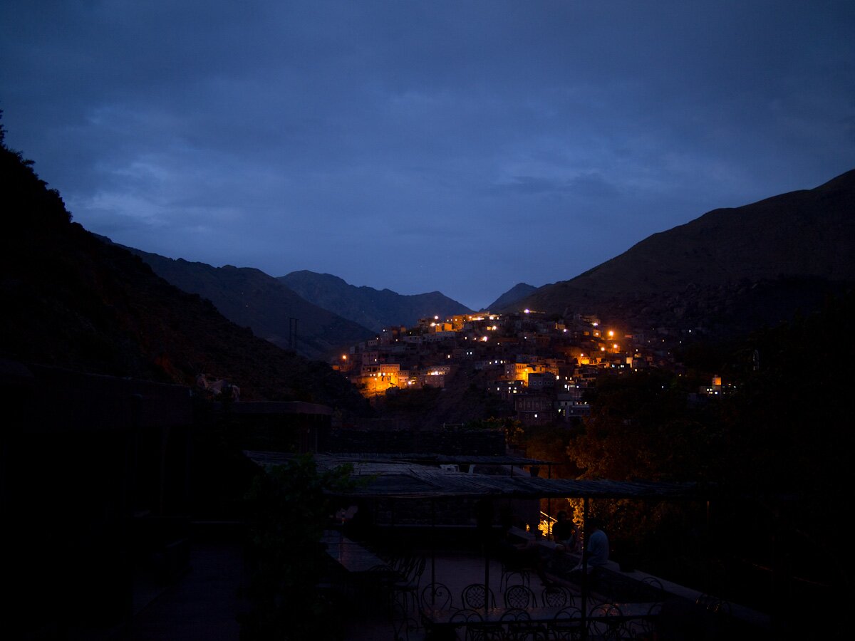 night scene in Aroumd, Morocco